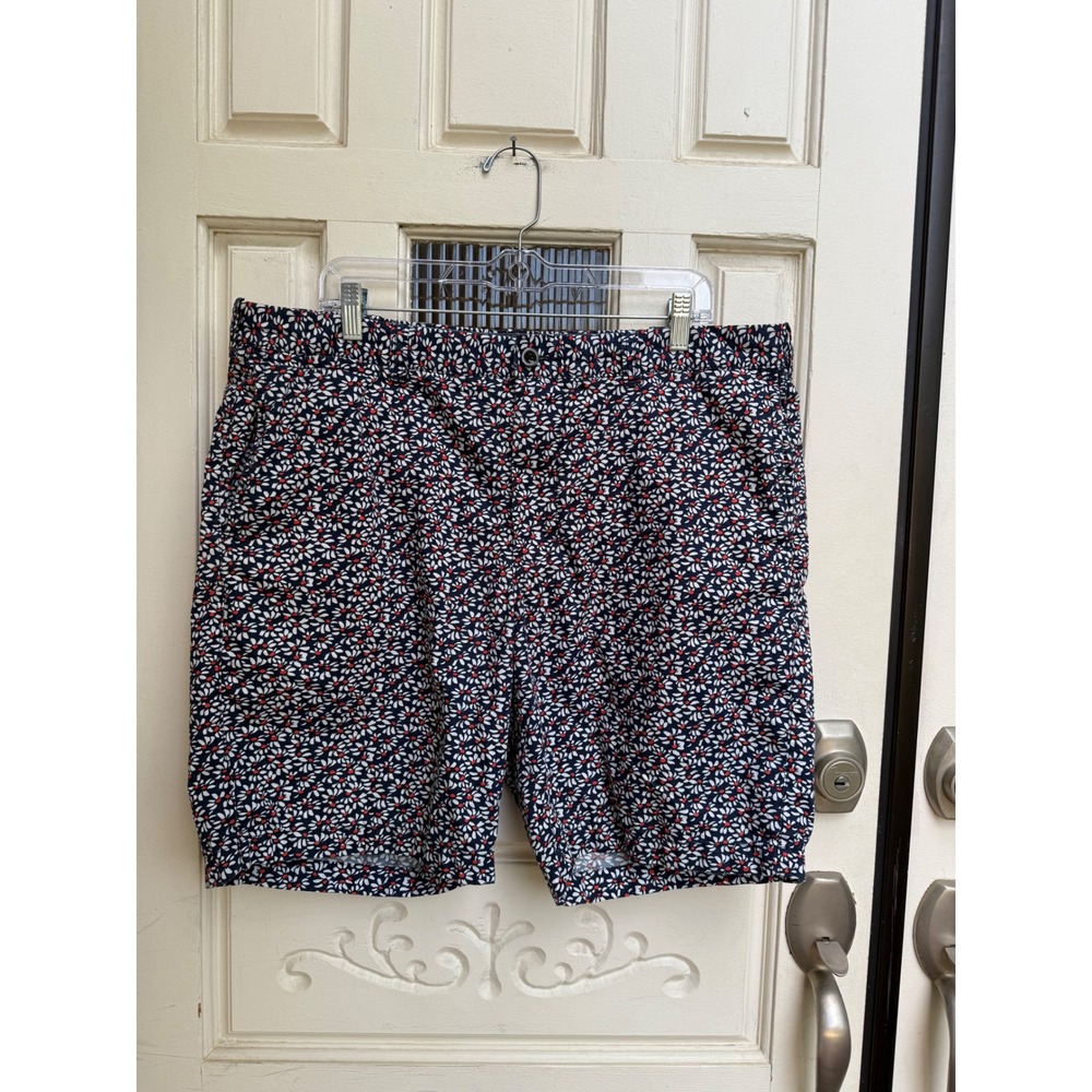 J.Crew‎ Men's Floral Blue and Red Stanton Shorts Size 38/9 inch inseam.
